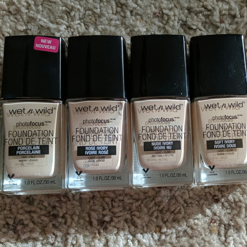 Wet N Wild Photofocus Foundation Lot